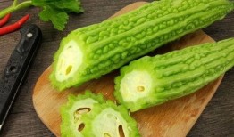 伊犁网红吃瓜是真的吗,是真是假？